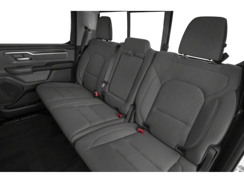 Used 2021 RAM 1500 Big Horn AWD/4WD image 8
