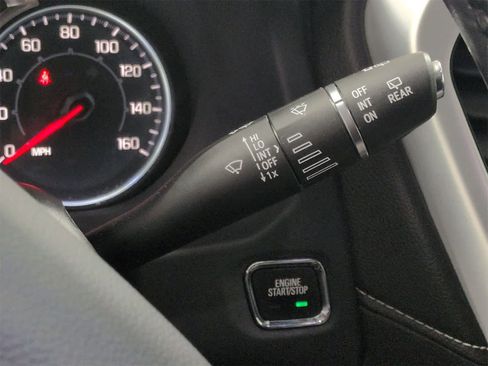 Used 2020 GMC Acadia SLE image 29