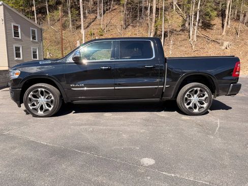 Used 2019 RAM 1500 Limited AWD/4WD image 8
