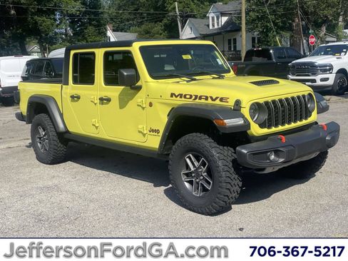 Used 2024 Jeep Gladiator Mojave w/ Convenience Group AWD/4WD image 1