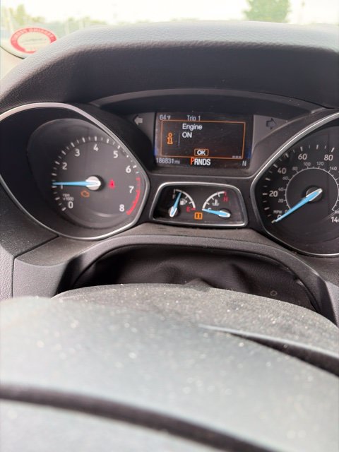 Used 2015 Ford Focus Titanium FWD image 12