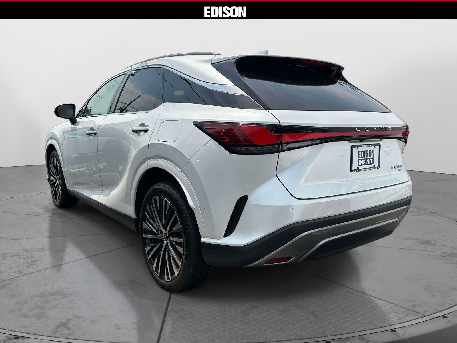 Used 2024 Lexus RX 350 Premium Plus w/ Convenience Package AWD/4WD image 5