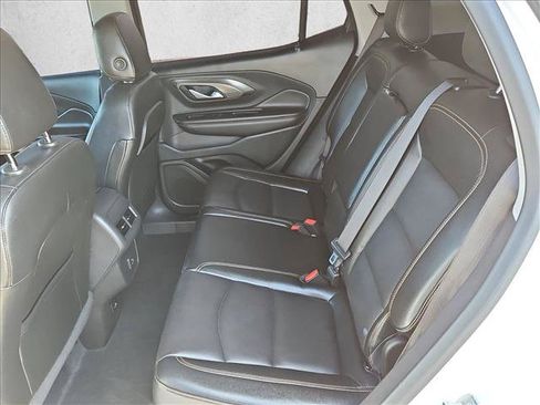 Used 2021 GMC Terrain SLT AWD/4WD image 18