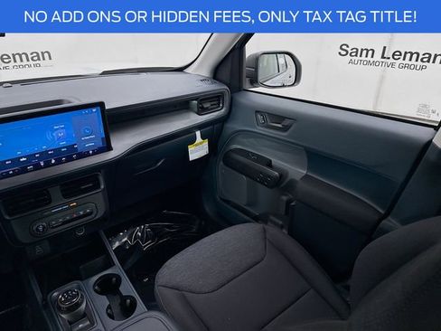 New 2025 Ford Maverick XL image 21