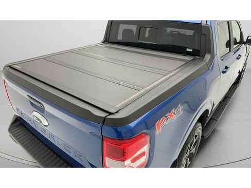 Used 2024 Ford Maverick Lariat w/ FX4 Off-Road Package AWD/4WD image 6