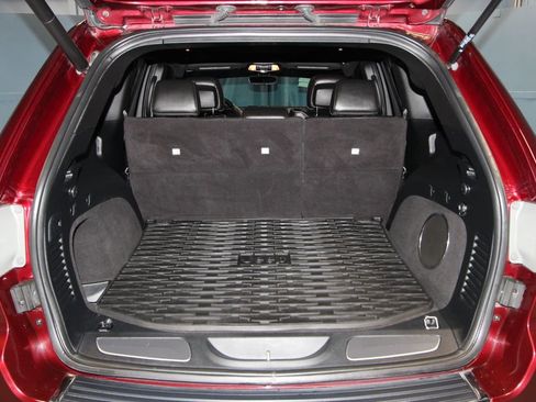 Used 2020 Jeep Grand Cherokee Overland image 44