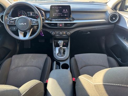 Certified 2024 Kia Forte LXS w/ LXS Technology Package image 10