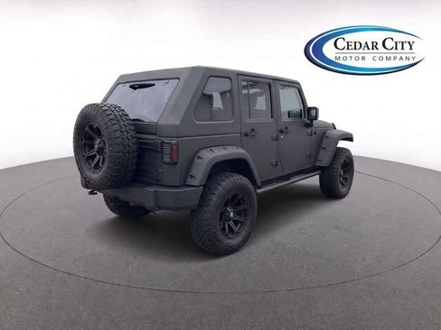 Used 2012 Jeep Wrangler Unlimited Sport AWD/4WD image 3