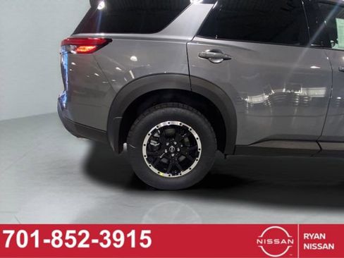 New 2025 Nissan Pathfinder Rock Creek image 13
