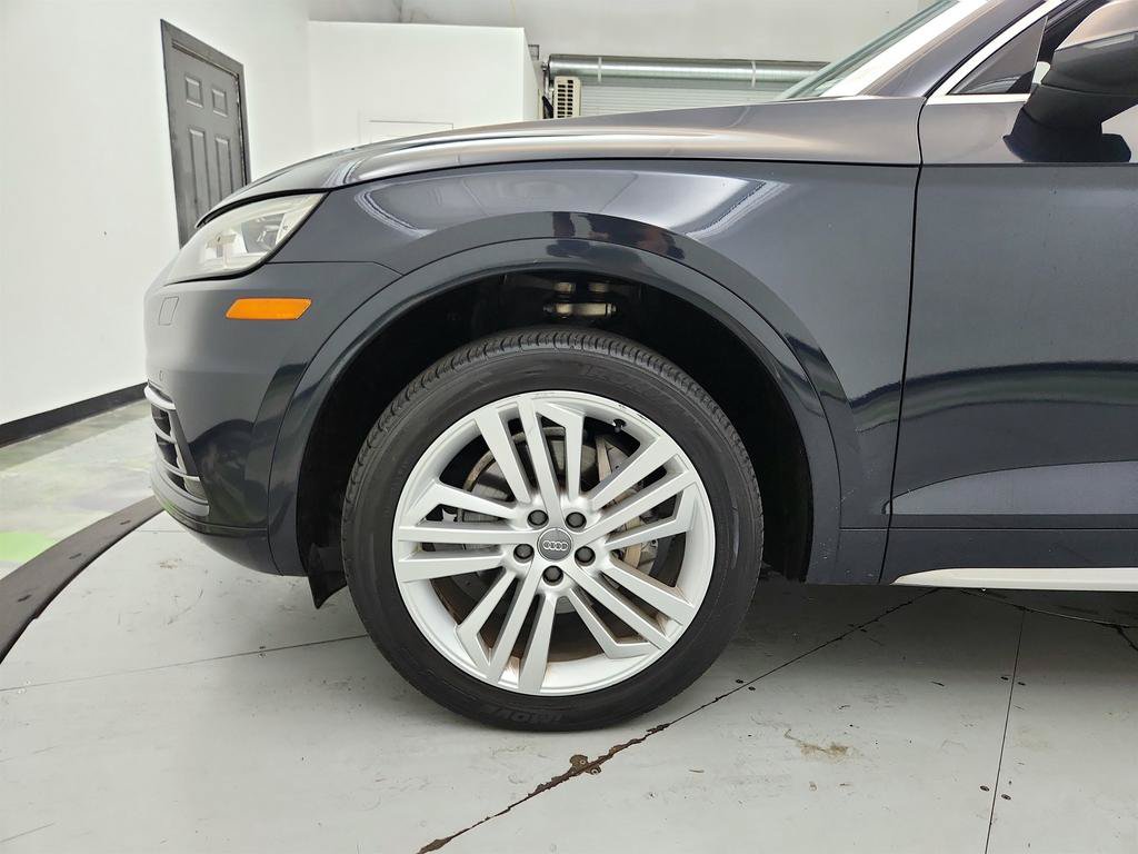 Used 2019 Audi Q5 2.0T Premium Plus w/ Premium Plus Package AWD/4WD image 29