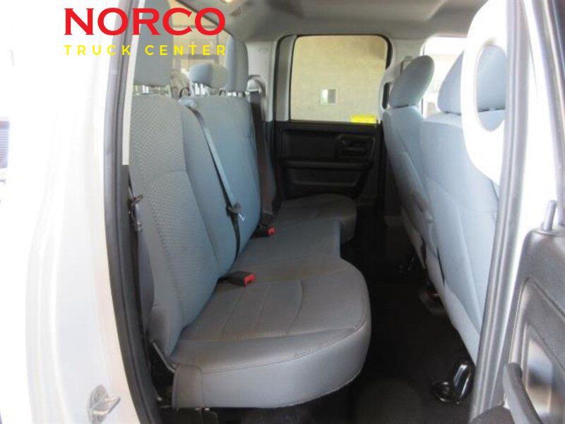 Used 2015 RAM 1500 Express RWD image 16