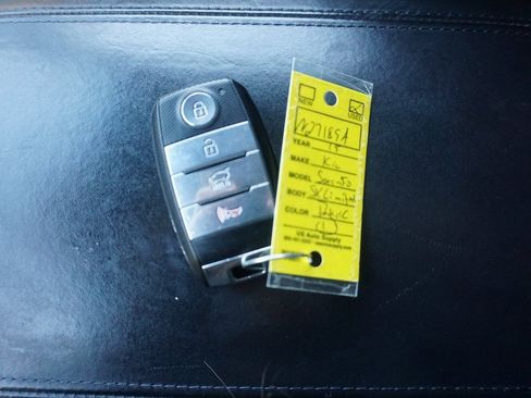 Used 2015 Kia Sorento SX image 24