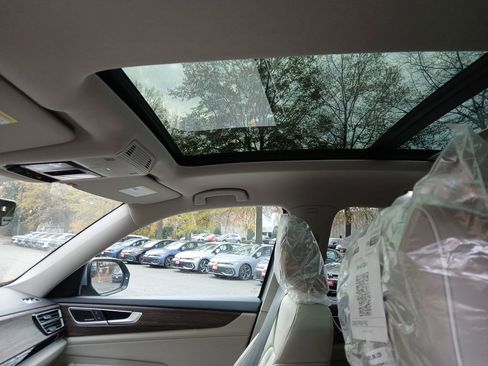 New 2026 Volkswagen Atlas SEL Premium R-Line image 21