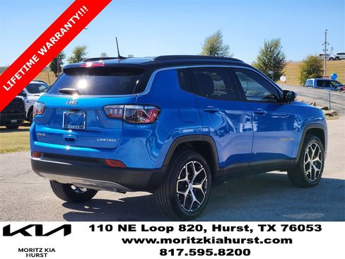 Used 2024 Jeep Compass Limited image 7