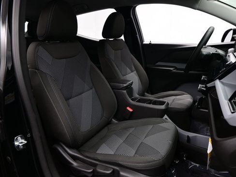 New 2027 Chevrolet Bolt LT w/ Comfort Package FWD image 11