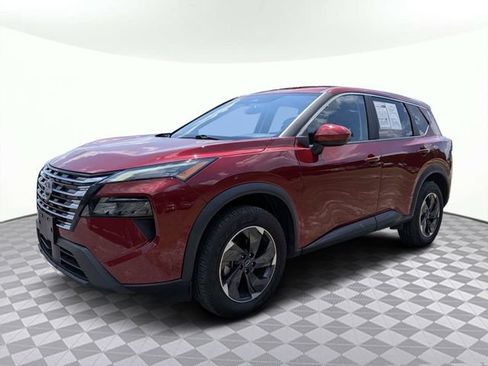 Used 2025 Nissan Rogue SV AWD/4WD image 8