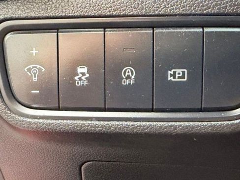 Certified 2024 Kia Soul GT-Line w/ Option Group 020 FWD image 25