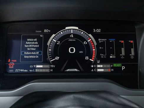 Used 2023 Toyota Sequoia Platinum image 10