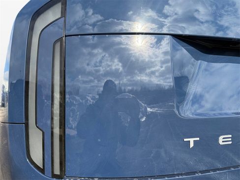 New 2027 Kia Telluride S image 21