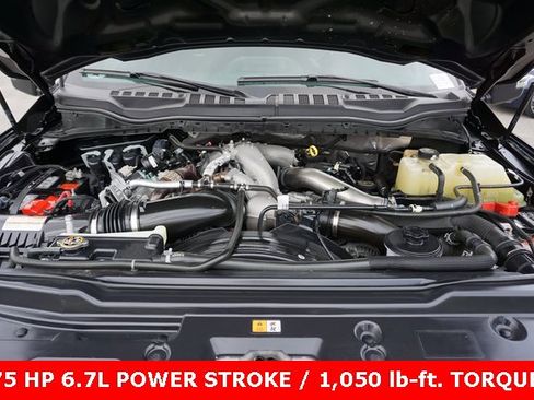 Certified 2022 Ford F350 Platinum image 17