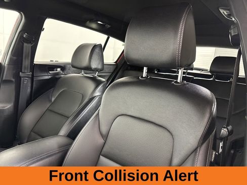 Used 2022 Kia Sportage Nightfall Edition image 11