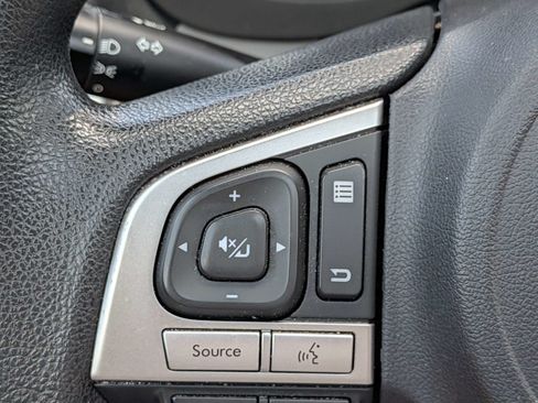 Used 2018 Subaru Forester 2.5i Premium w/ All-Weather Package AWD/4WD image 23