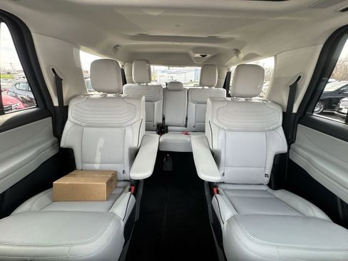 New 2026 Ford Expedition Max Platinum AWD/4WD image 23
