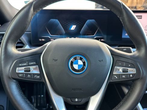 Used 2023 BMW i4 eDrive35 w/ Premium Package RWD image 25