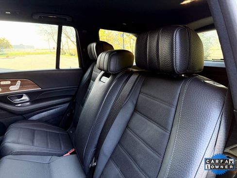 Used 2021 Mercedes-Benz GLS 580 4MATIC image 16
