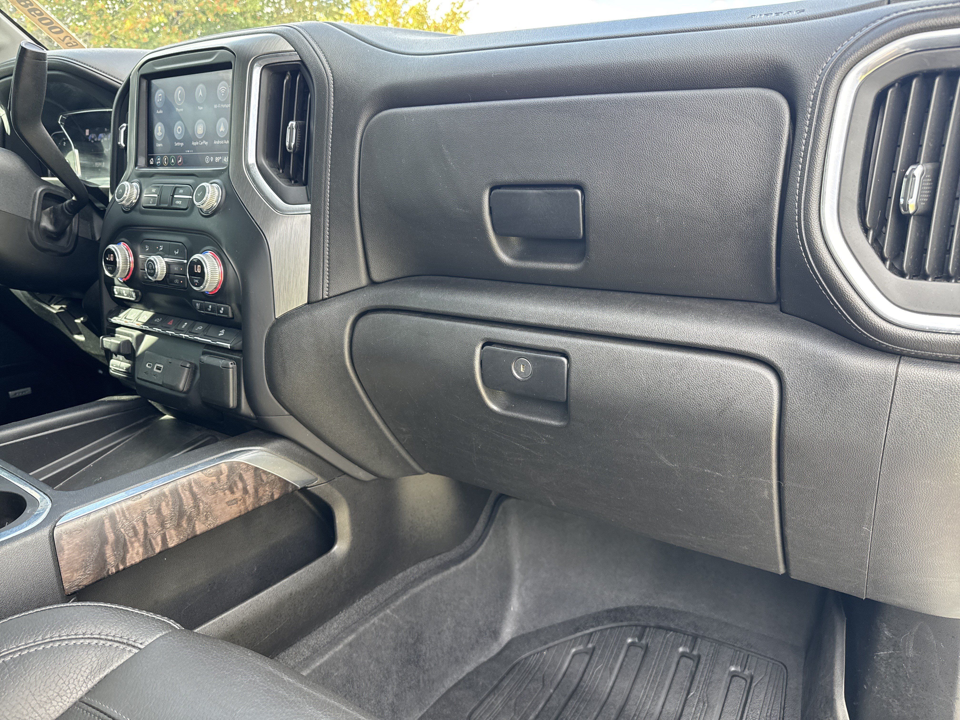 Used 2023 GMC Sierra 3500 Denali w/ Denali Ultimate Package AWD/4WD image 15