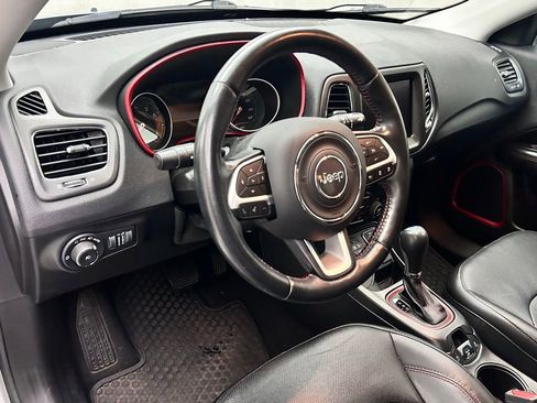 Certified 2021 Jeep Compass Trailhawk AWD/4WD image 11