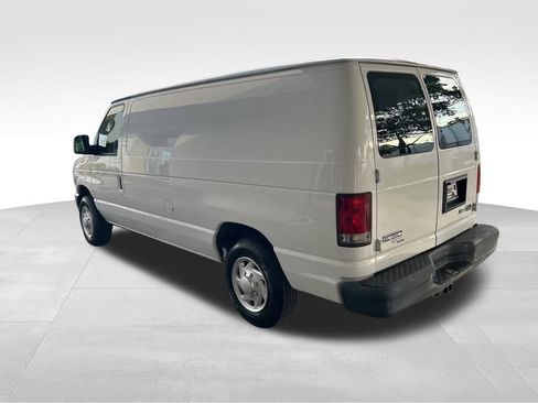 Used 2014 Ford E-150 and Econoline 150 w/ Commercial Cargo Van Package image 4