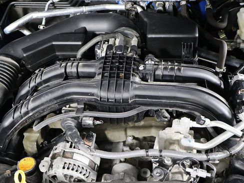 Used 2022 Subaru Impreza 2.0i Premium image 14