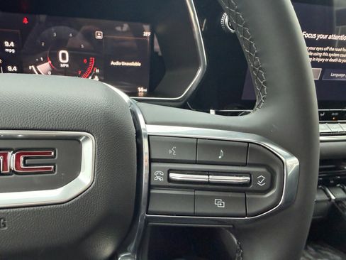 New 2026 GMC Canyon Elevation w/ LPO, Sports Bar Package image 25