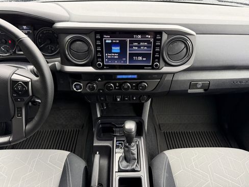 Certified 2022 Toyota Tacoma TRD Sport image 23