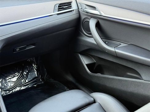 Used 2022 BMW X2 M35i w/ Premium Package image 16