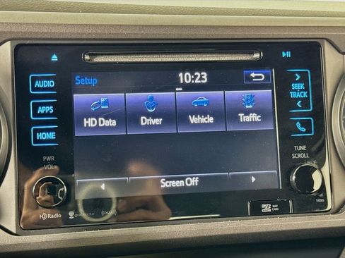 Used 2019 Toyota Tacoma TRD Off-Road AWD/4WD image 37