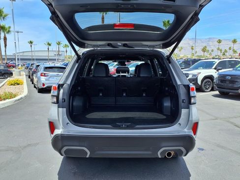 Certified 2025 Subaru Forester Limited AWD/4WD image 16
