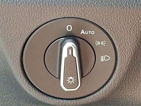 New 2025 Volkswagen Jetta Sport image 22