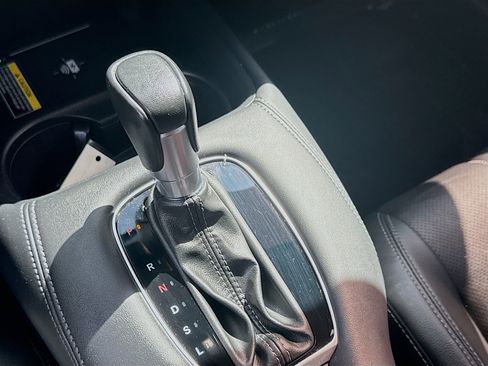 Certified 2024 Honda HR-V EX-L image 15