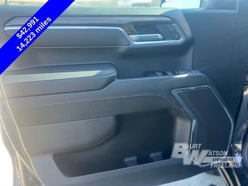 Used 2023 Chevrolet Silverado 1500 RST image 11