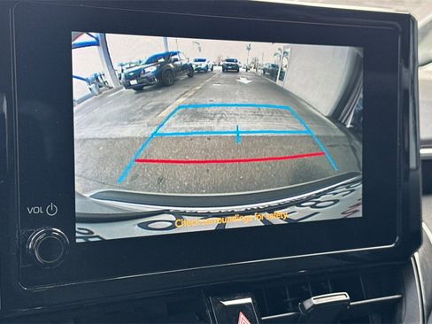 Used 2023 Toyota Corolla LE image 23