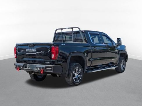 Used 2019 GMC Sierra 1500 SLE w/ SLE Value Package AWD/4WD image 3