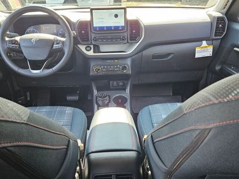 Used 2024 Ford Bronco Sport Heritage w/ Heritage Convenience Package image 10