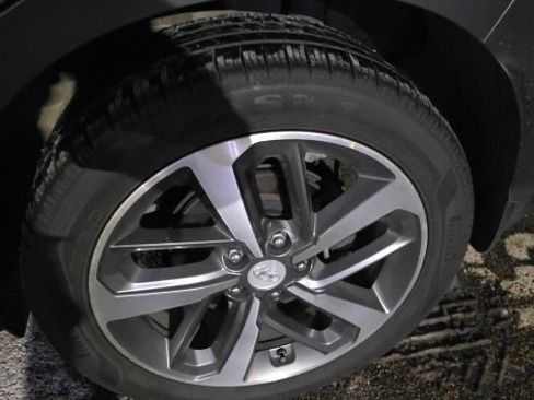 Used 2019 Hyundai Kona Ultimate image 4