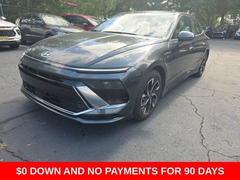 Used 2025 Hyundai Sonata SEL FWD image 1