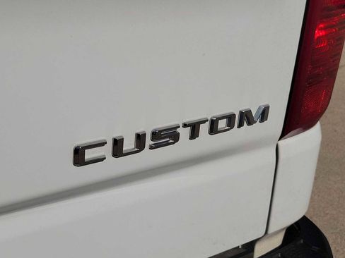 Used 2024 Chevrolet Silverado 1500 Custom image 7