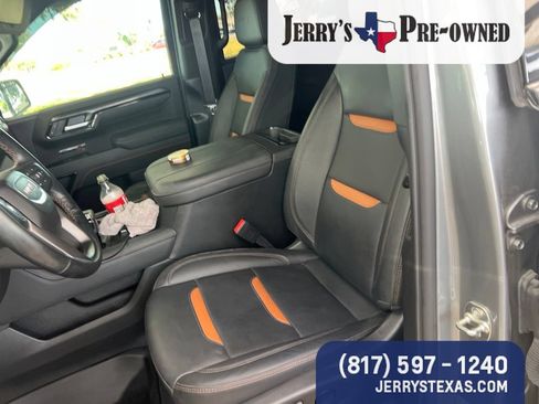 Used 2026 GMC Sierra 1500 AT4 w/ Technology Package AWD/4WD image 10