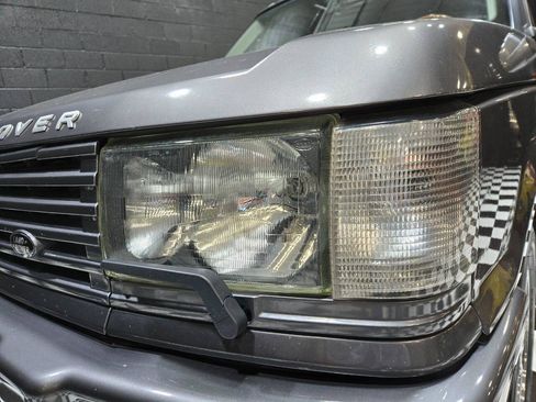 Used 2002 Land Rover Range Rover HSE AWD/4WD image 12