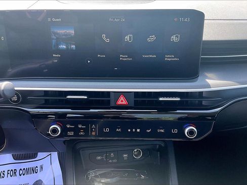 Used 2025 Kia K5 LXS FWD image 15